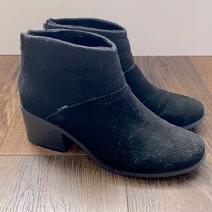 TOMS Lacy Booties Black Suede and Felt 10013100 Women's 9.5